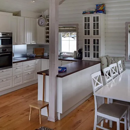 Holiday home Aseral Ii *